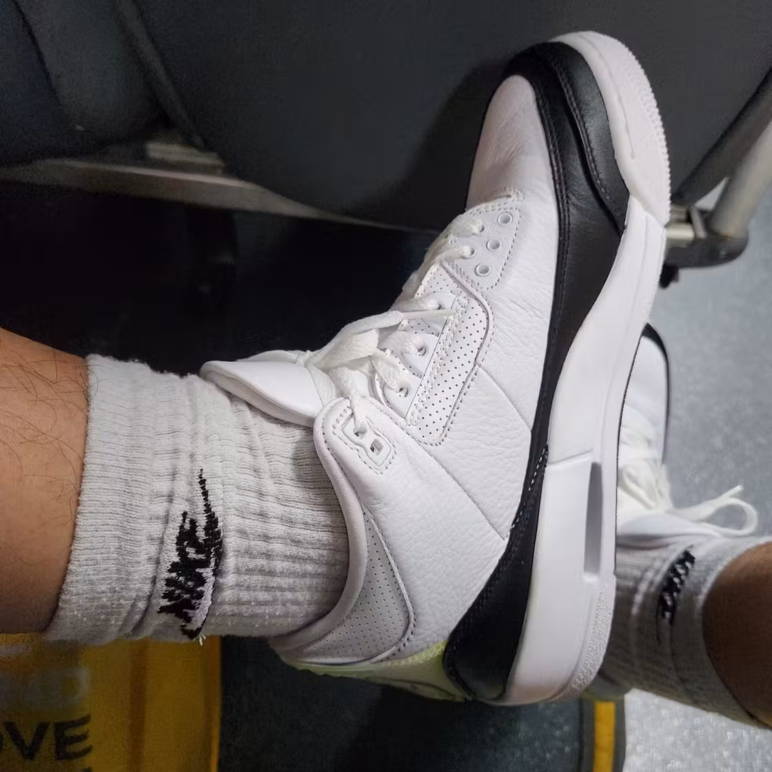 Fragment Design x Air Jordan 3 Retro SP 'White' DA3595-100 Fragment Design x Air Jordan 3 Retro SP 'White' DA3595-100